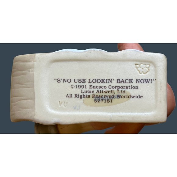 Enesco Memories of Yesterday Ornament S'NO USE LOOKIN' BACK NOW - 1991 - Picture 5 of 9